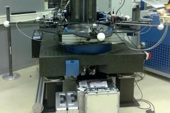 超高精密雙光路中心偏測量儀